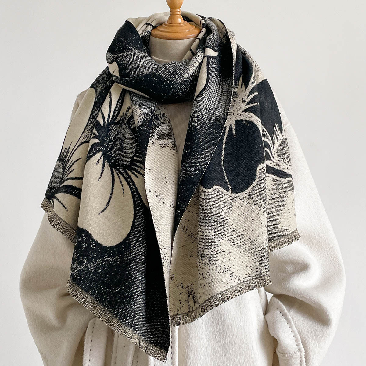 Женский шарф из искусственного – обзор и цена Cashmere Pashmina Wrap